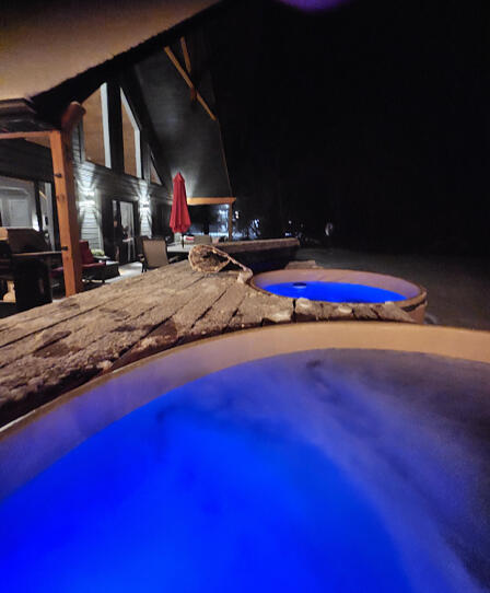Hot Tub & Cold Plunge