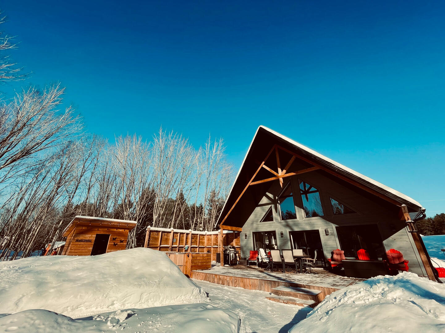 Moments by Dr. Miesha, MD | @drmamaoffduty